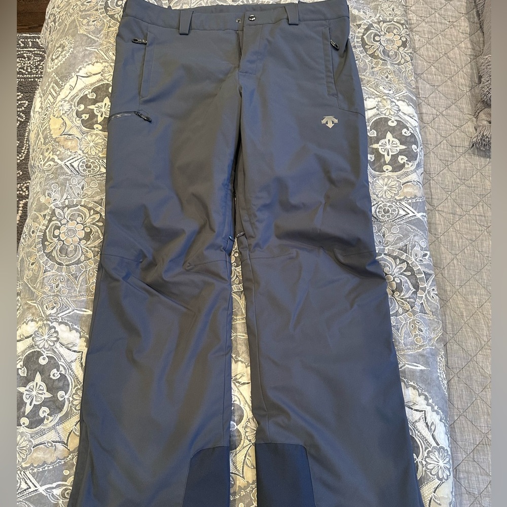 Descente Ski Pants NWOT Insulated